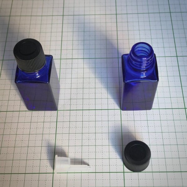 画像2: 10ml ブルー・ドロップ栓セット　◆角型・スクリューキャップ (2)